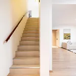 Shanghai Hills & Linkinn Natural Wood 3-Bedroom Duplex Near Sniec & Science Museum