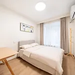 Shanghai Hills & Linkinn Natural Wood 3-Bedroom Duplex Near Sniec & Science Museum